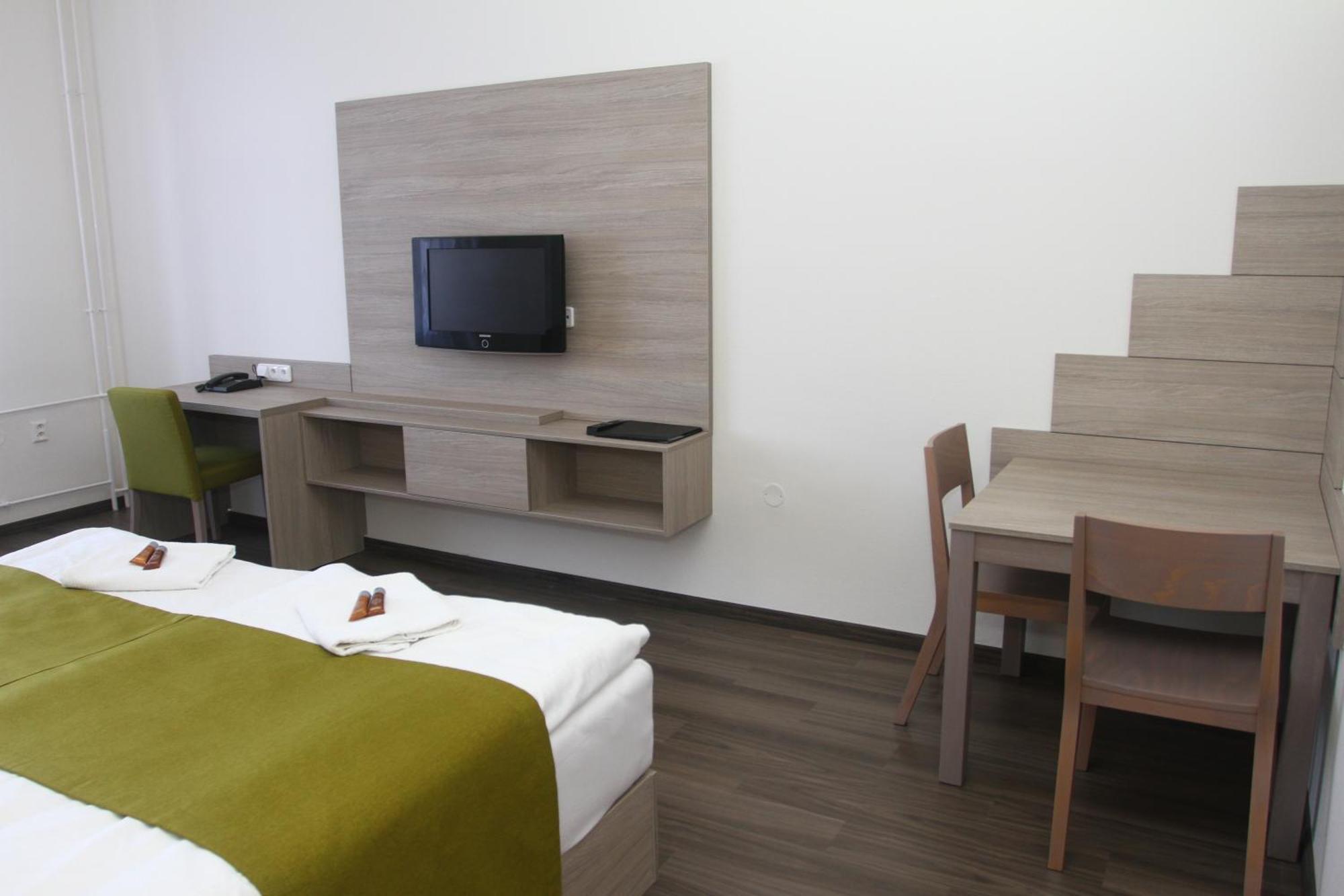 Hotel Palác Elektra Ostrava Kültér fotó