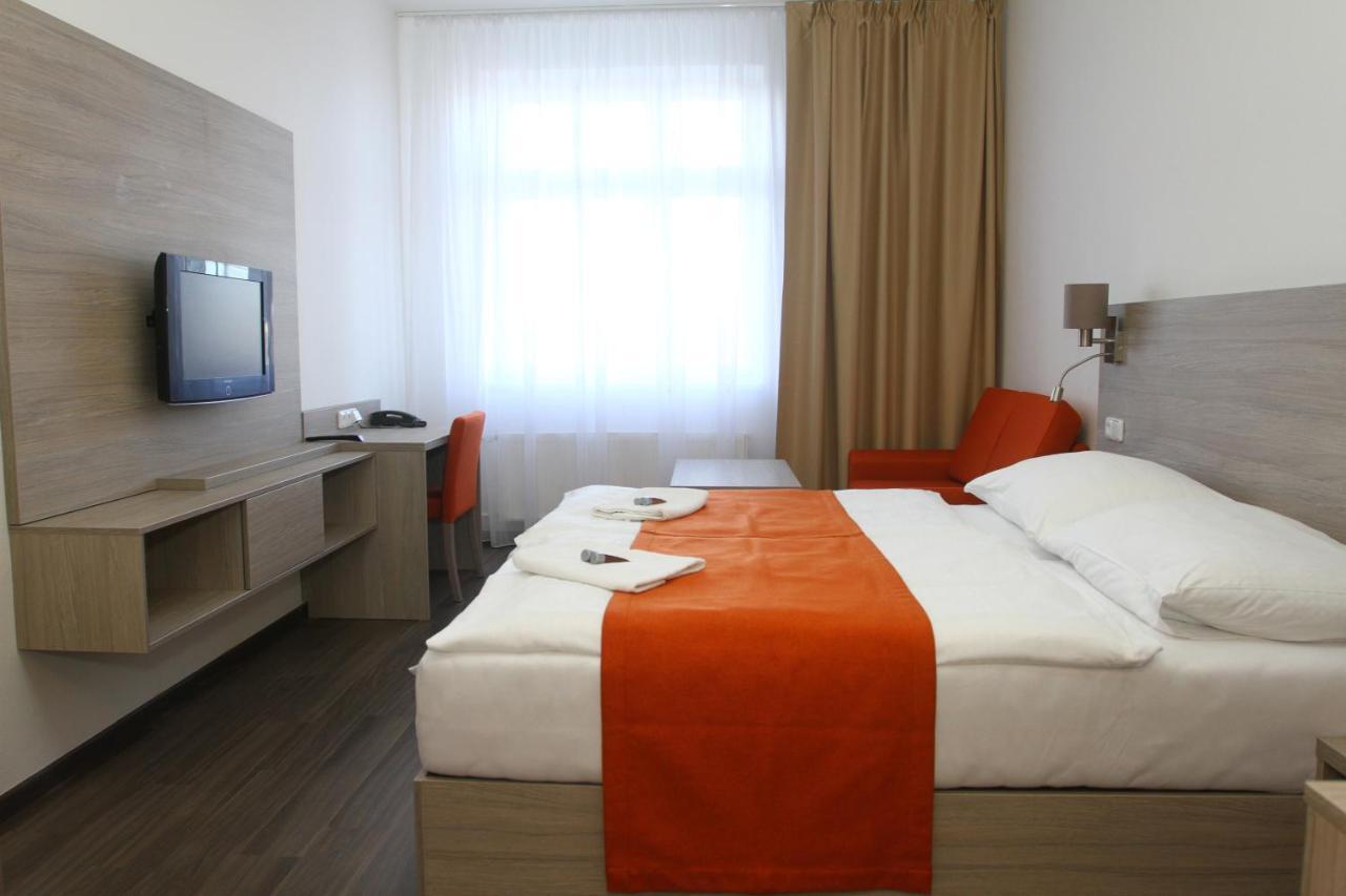 Hotel Palác Elektra Ostrava Kültér fotó